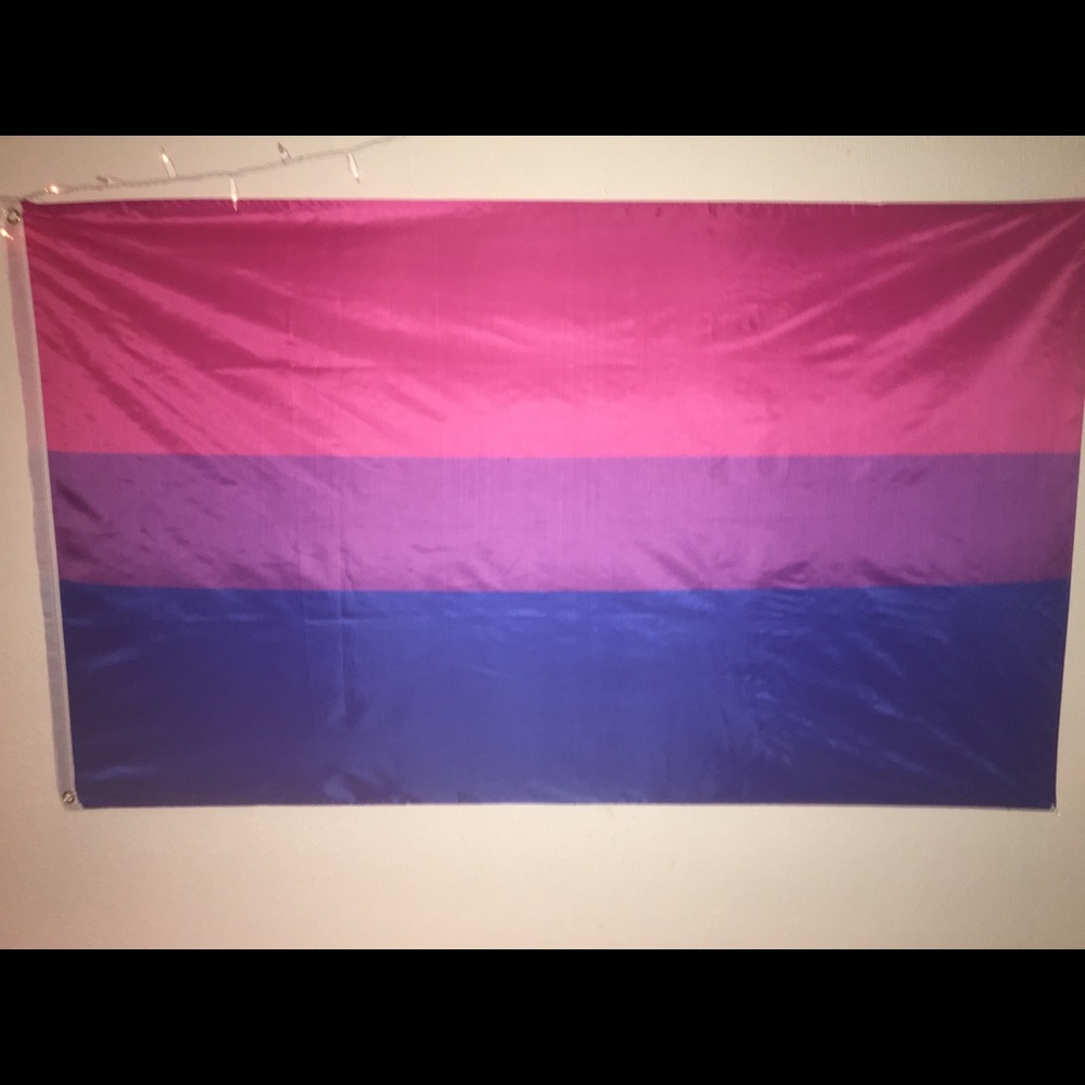 Bi Pride flag
